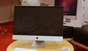 'Đập hộp’ iMac 2011