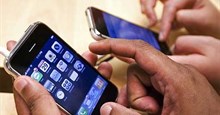 Apple giải trình vụ iPhone "gián điệp" với Quốc hội