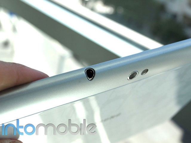 Ngắm Samsung Galaxy Tab 10.1 phiên bản đặc biệt