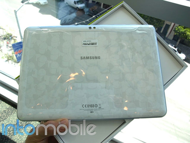 Ngắm Samsung Galaxy Tab 10.1 phiên bản đặc biệt