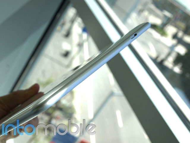 Ngắm Samsung Galaxy Tab 10.1 phiên bản đặc biệt