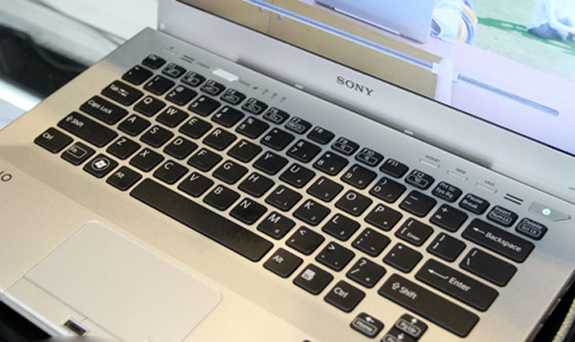 Đẳng cấp doanh nhân Vaio S 2011