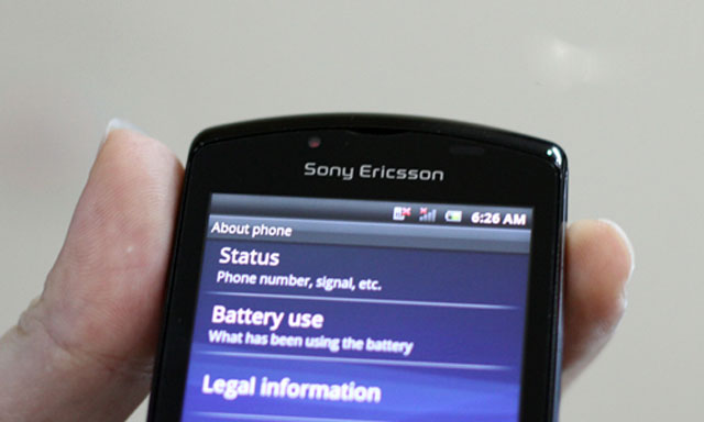 Xperia Play chính hãng giá 15 triệu