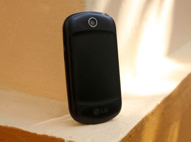 Đánh giá LG Optimus Me P350