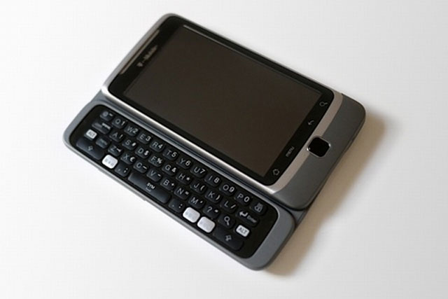 “Dế” Android bàn phím Qwerty tốt nhất năm 2011