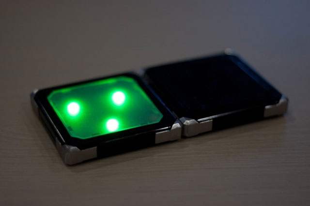 Lego sạc điện B-Squares