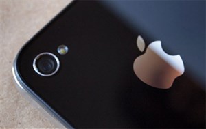 iPhone 5 có màn hình viền mỏng, camera được thiết kế lại