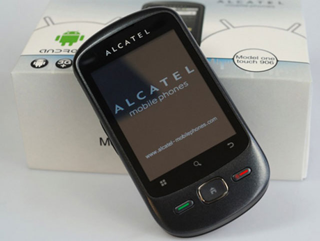 Alcatel One Touch 906 chạy Android Froyo giá 2,8 triệu