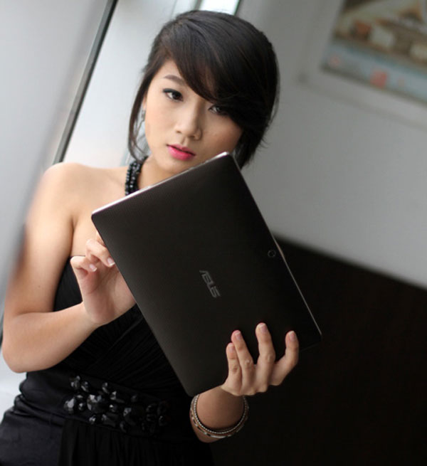 Asus Transformer chính hãng giá 11 triệu