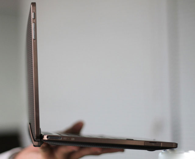 Asus Transformer chính hãng giá 11 triệu