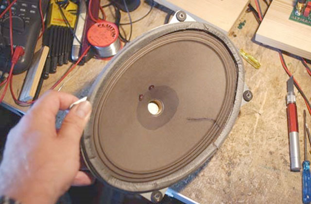 Sử dụng giấy làm màng loa