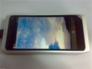 Rò rỉ clip quảng cáo Nokia N9 camera 12 Megapixel