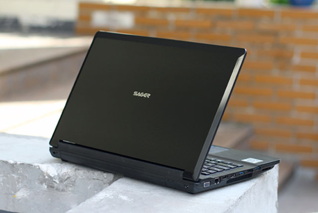 Sager NP5160, 'hàng khủng' giá tốt