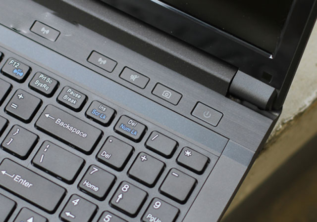 Sager NP5160, 'hàng khủng' giá tốt