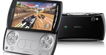 Xperia Play được bán tại Mỹ vào ngày 26/5