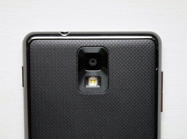 'Đập hộp' chiếc Galaxy S khổng lồ