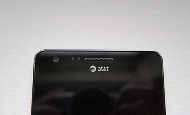 'Đập hộp' chiếc Galaxy S khổng lồ