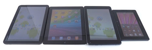 iPad 2, LG Pad, PlayBook và Xoom so tài