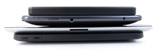 iPad 2, LG Pad, PlayBook và Xoom so tài