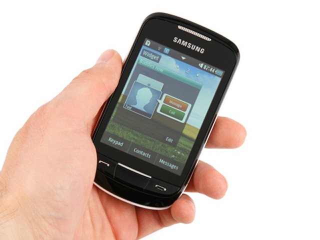 'Dế' Samsung Corby II giá 3,2 triệu