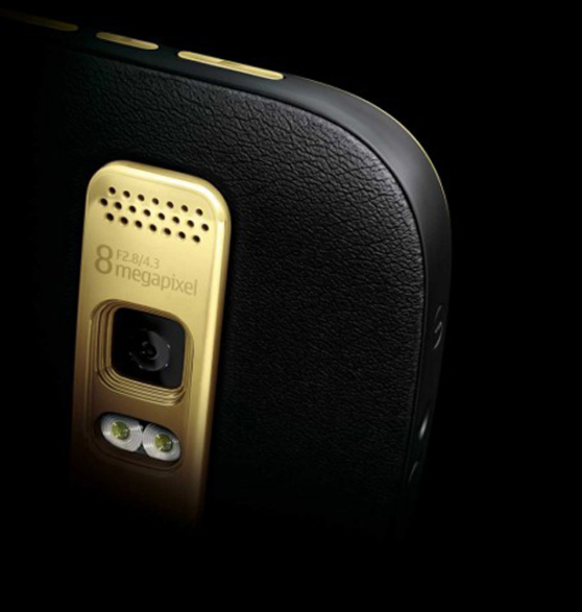 Nokia trình làng di động hạng sang Oro