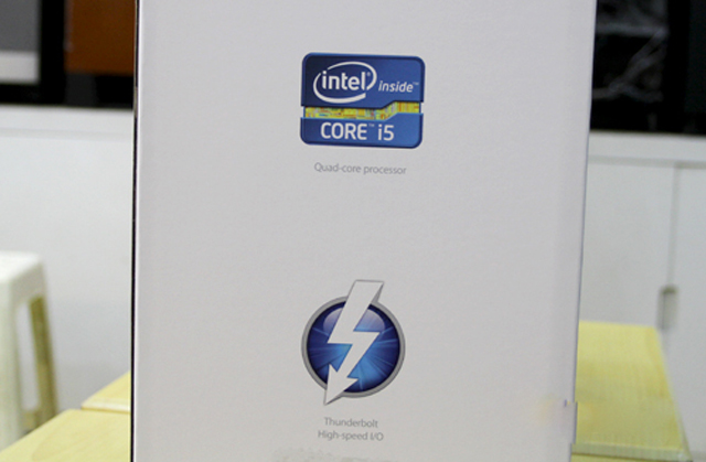 iMac 2011 giá từ 29,3 triệu tại VN