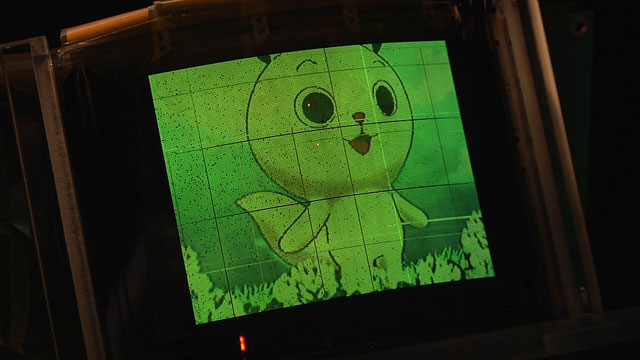 Màn hình OLED dẻo mới của NHK long lanh hơn