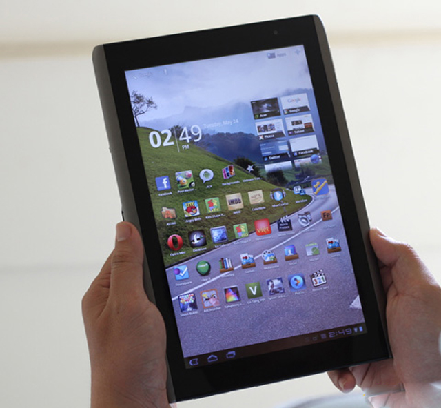 Iconia Tab A500 chính hãng giá 12,5 triệu