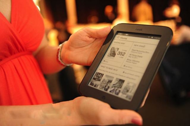 Sách điện tử Nook Touch ra mắt, giá 139 USD