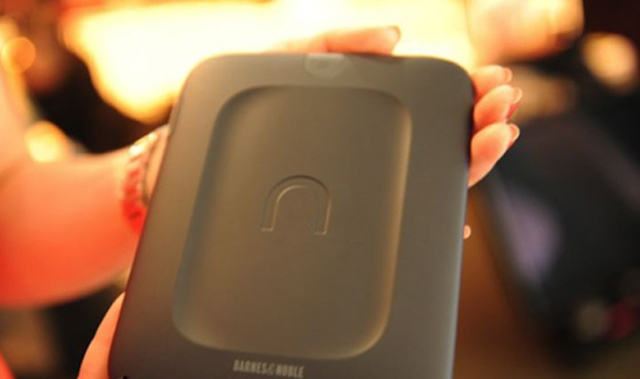 Sách điện tử Nook Touch ra mắt, giá 139 USD