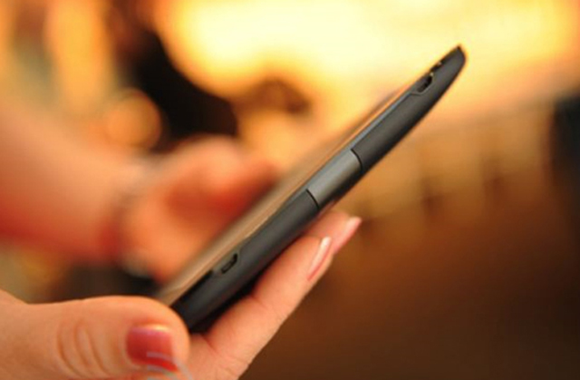 Sách điện tử Nook Touch ra mắt, giá 139 USD