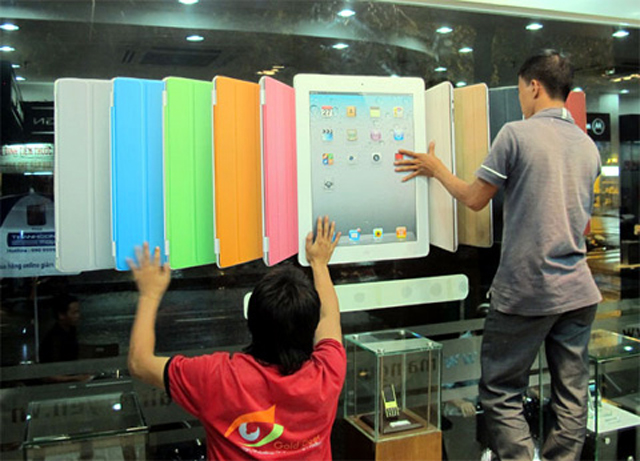iPad 2 chính hãng về Việt Nam