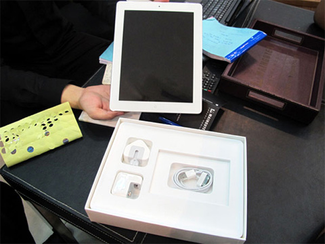 iPad 2 chính hãng về Việt Nam
