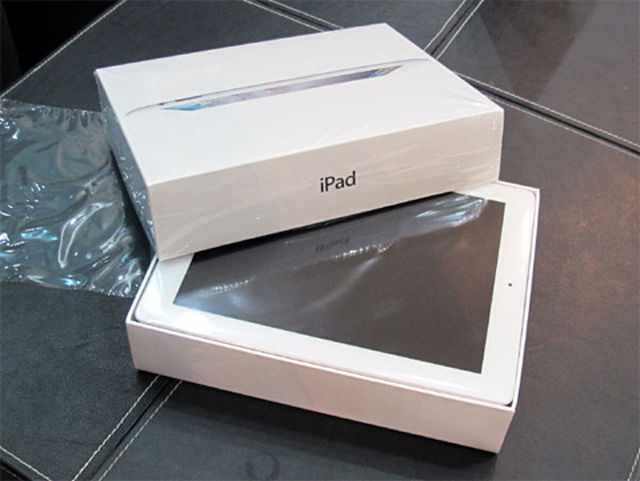 iPad 2 chính hãng về Việt Nam