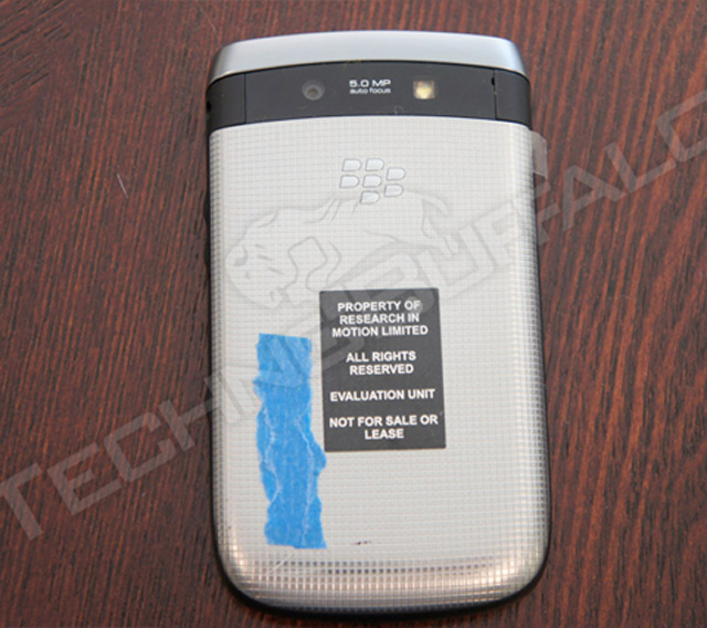 Hình ảnh và video về BlackBerry Torch 2