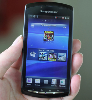Ảnh Xperia Play chính hãng sắp bán
