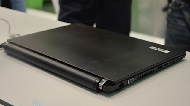 Acer TravelMate 8481 pin 13 tiếng