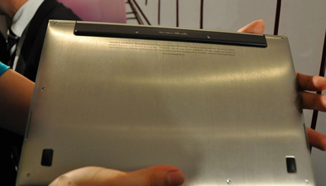 Asus UX21, siêu mỏng, siêu 'khủng'