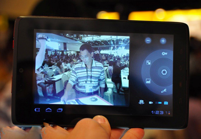 Tablet Android Honeycomb 7 inch đầu tiên trên thế giới