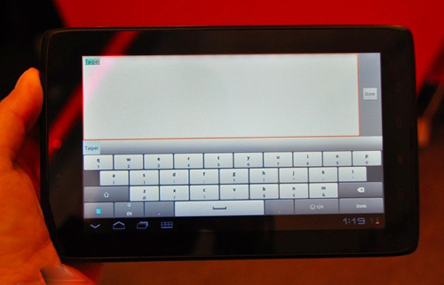 Tablet Android Honeycomb 7 inch đầu tiên trên thế giới