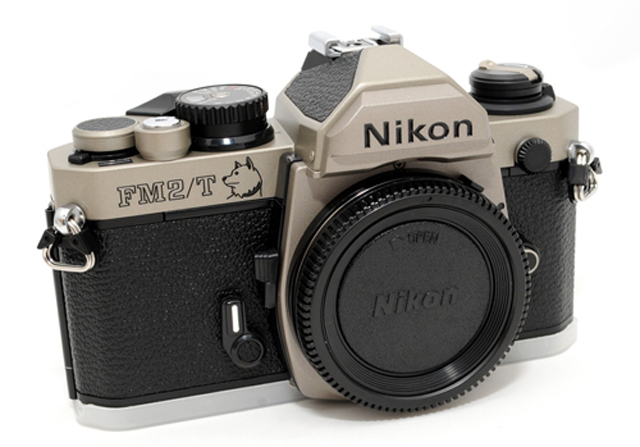 Bộ sưu tập máy ảnh Nikon bản đặc biệt