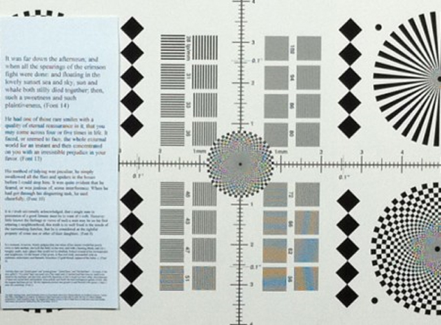 iPhone 4 đen so camera với model trắng
