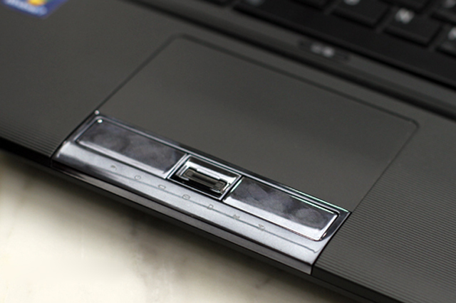 Đánh giá Toshiba Tecra R840