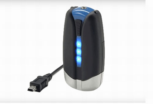 Những trợ thủ sạc pin điện thoại không cần điện