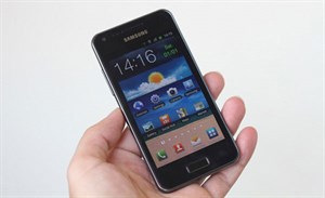 Galaxy S Advance giá gần 10 triệu đồng