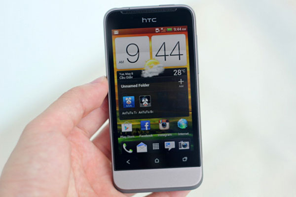 Đánh giá HTC One V