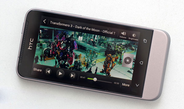 Đánh giá HTC One V