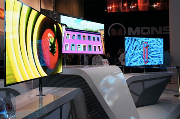 TV OLED 55 inch Samsung giá gần 200 triệu đồng