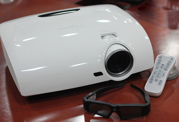 Những thiết bị nghe nhìn đáng tiền cho mùa bóng đá