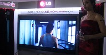 5 TV màn hình 'khủng' nhất VN